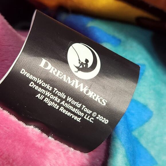 DreamWorks Trolls Poppy Doll World Tour Poppy 21" Ukulele Pink Cute Movie - Picture 6 of 6